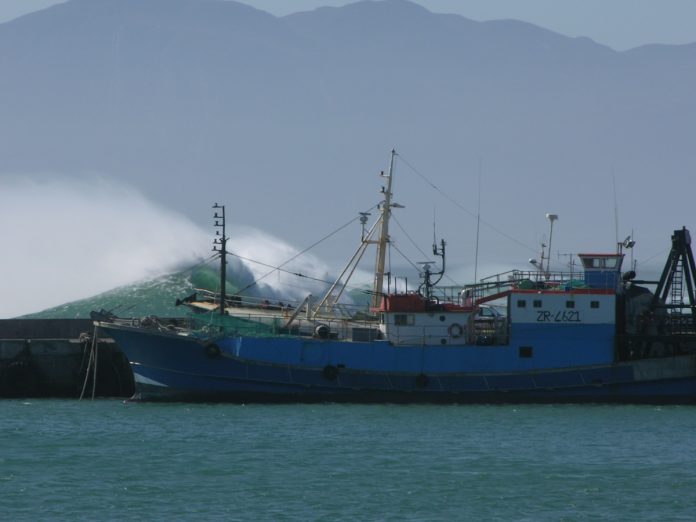 Engineering - small harbour development - wave at quay wall Engineering - small harbour development - wave at quay wall